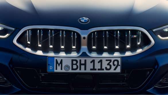 BMW kidney Iconic Glow BMW 8 Series Gran Coupé G16 LCI Facelift 2022 BMW 8 Series Gran Coupé G16 LCI Facelift 2022 BMW Individual Frozen Tanzanite Blue metallic BMW kidney Iconic Glow