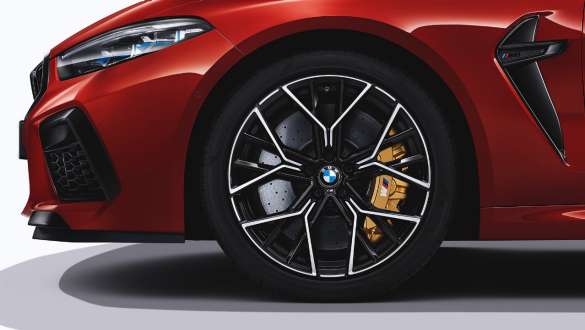 20'' M light alloy wheels 811 M Bicolour. BMW M8 Competition Convertible with 20'' M light alloy wheels 811 M Bicolour.