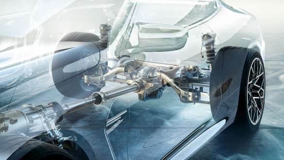 Adaptive M suspension. BMW M8 Competition Convertible with Adaptive M suspension.