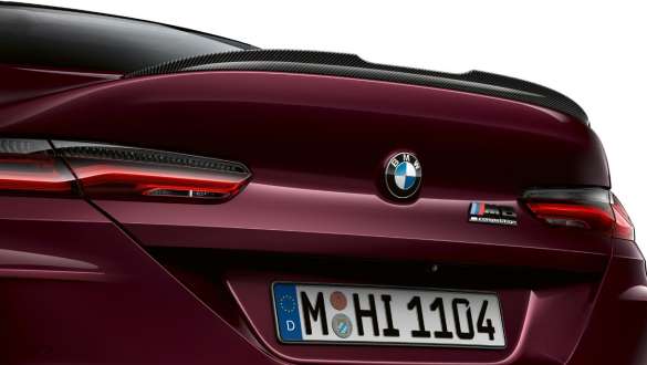 M rear spoiler BWM M8 Competition Gran Coupé M rear spoiler in Carbon BMW M8 Competition Gran Coupé F93 2020 Individual Ametrine metallic close-up rear