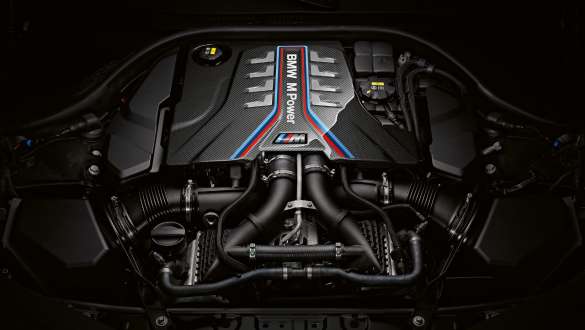 M TwinPower Turbo 8-cylinder petrol engine BMW M8 Gran Coupé F93 LCI 2022 BMW M8 Gran Coupé F93 LCI Facelift 2022 M TwinPower Turbo 8-cylinder petrol engine close-up