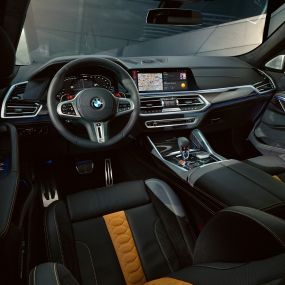 Cockpit BMW X6 M Competition Cockpit BMW X6 M Competition F96 interior