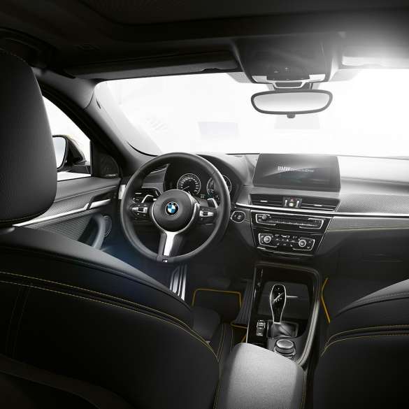 Leather steering wheel BMW X2 F39 Leather steering wheel BMW X2 2018 F39 interior design