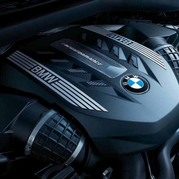 BMW X6 engine. Close-up view of the BMW X6 engine.