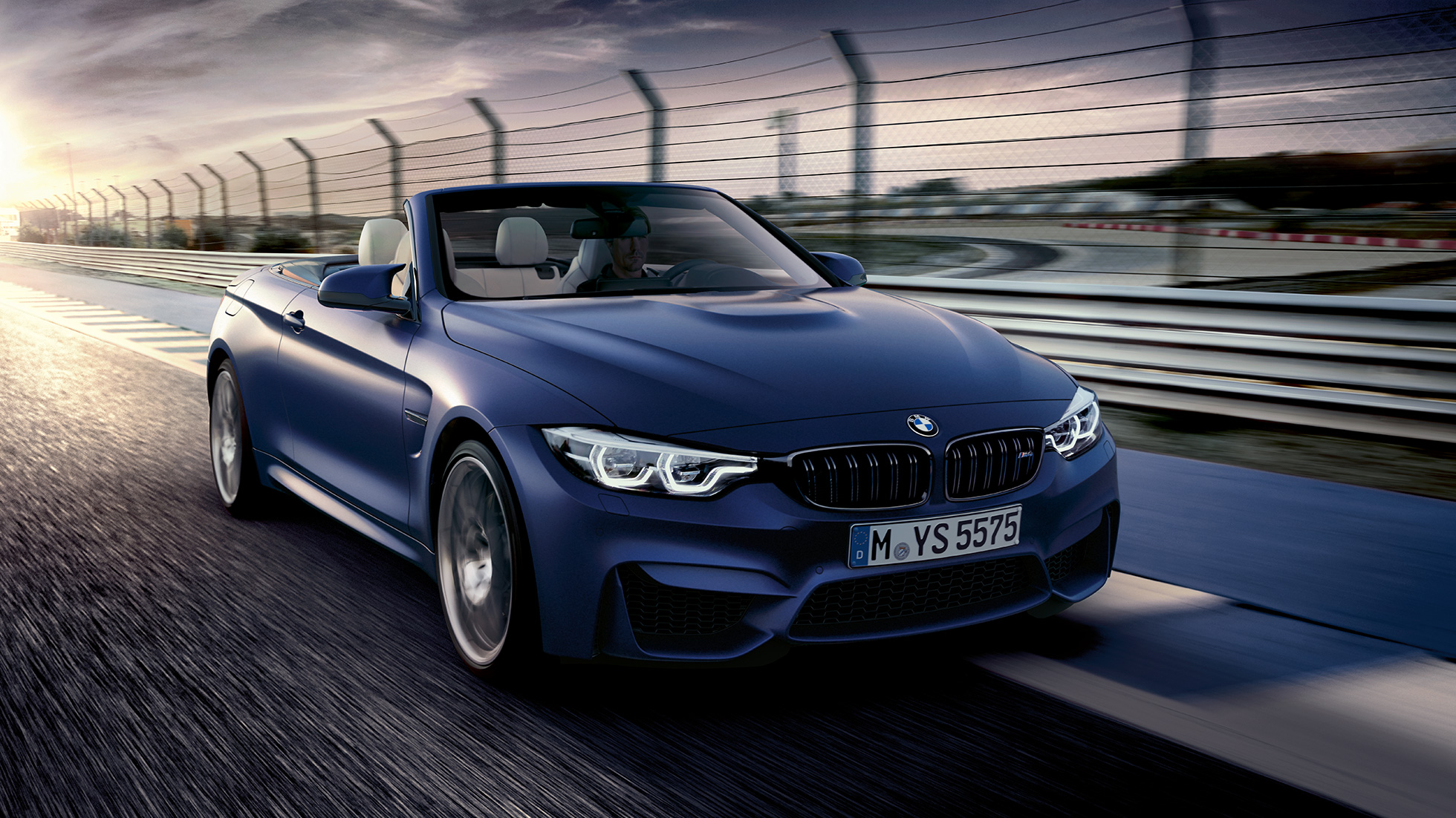 BMW M4 Convertible, M Competition package BMW M4 Convertible, M Competition package, driving dynamics
