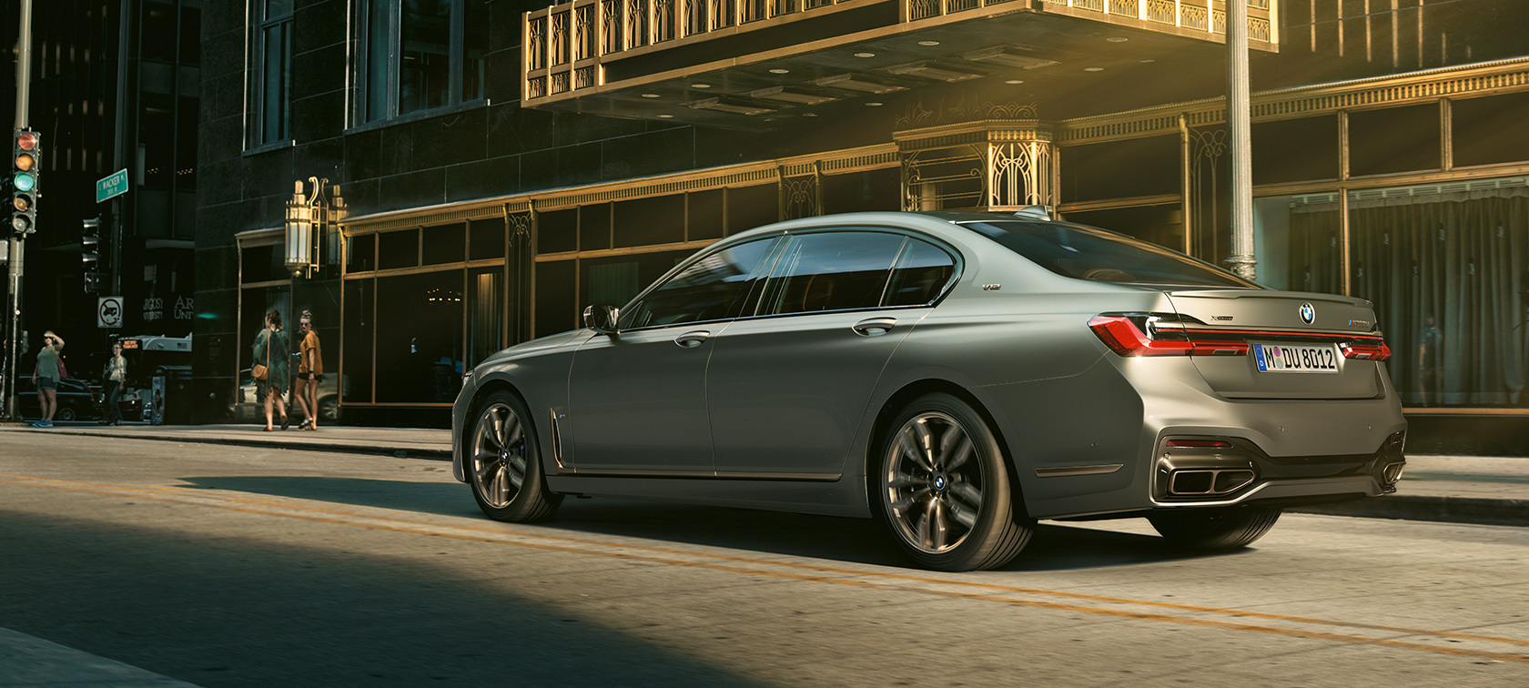 BMW M760Li xDrive Sedan BMW M760Li xDrive Sedan, Design, dynamics