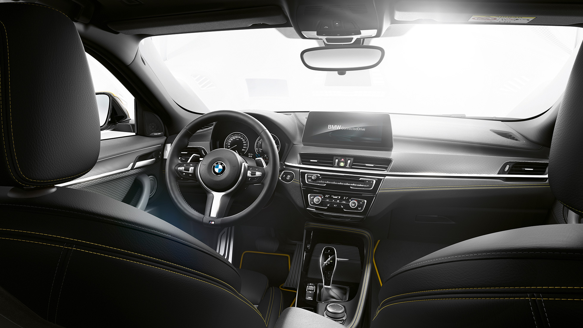 Cockpit BMW X2 F39 BMW X2 2018 F39 cockpit interior